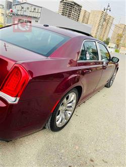کرایسلەر 300